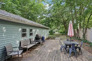 330 1st St, Batavia, IL 60510 - Photo 12