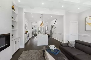 1938 N Ridgeway Ave, Chicago, IL 60647 - Photo 8