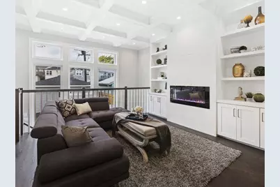 1938 N Ridgeway Avenue, Chicago, IL 60647 - Photo 10