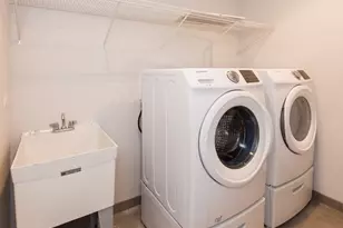 1938 N Ridgeway Ave, Chicago, IL 60647 - Photo 30