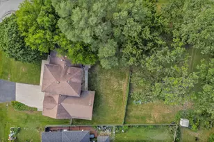 29W276 Bolles Ave, West Chicago, IL 60185 - Photo 22