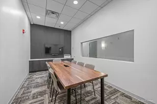 512 N McClurg Ct, Chicago, IL 60611 - Photo 26