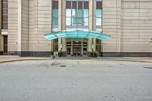 512 N McClurg Ct, Chicago, IL 60611 - Photo 2