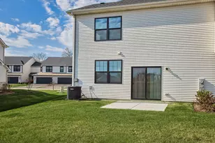 895 Brielle Blvd, Gilberts, IL 60136 - Photo 18