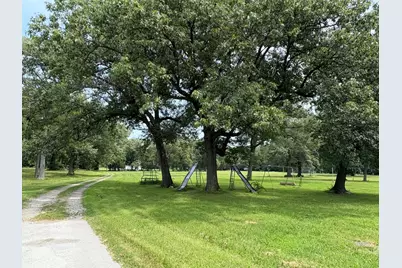 4112 S Youth Camp Road, Saint Anne, IL 60964 - Photo 6