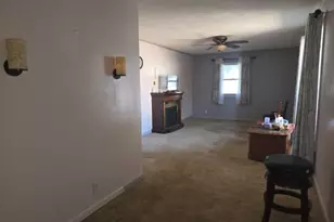 705 S Washington, Carthage, IL 62321 - Photo 2