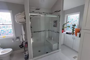 5153 Dobson St, Skokie, IL 60077 - Photo 20