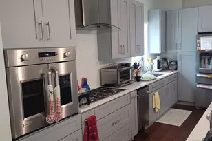 5153 Dobson St, Skokie, IL 60077 - Photo 4