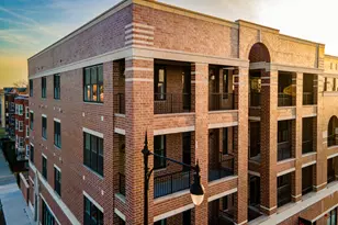 4704 S St Lawrence Ave, Chicago, IL 60615 - Photo 2