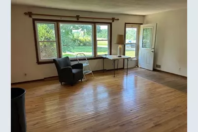 10502 Seaman Road, Hebron, IL 60034 - Photo 4