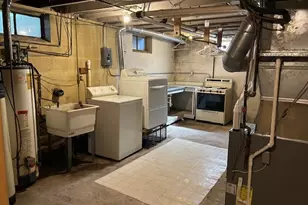 10502 Seaman Rd, Hebron, IL 60034 - Photo 14