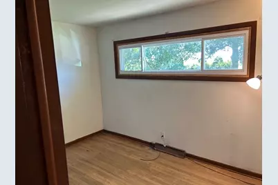 10502 Seaman Road, Hebron, IL 60034 - Photo 12