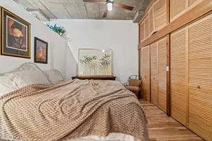 1070 W 15th St, Chicago, IL 60608 - Photo 8