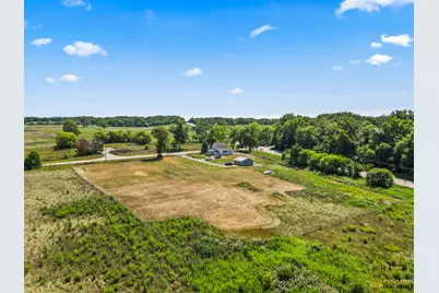 316 Old Sutton Road, Barrington, IL 60010 - Photo 2