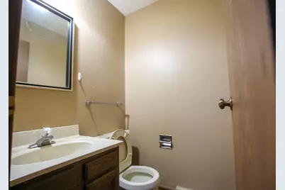 209 Fox Trot #D, Dixon, IL 61021 - Photo 16