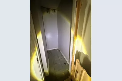 8417 S Escanaba Avenue, Chicago, IL 60617 - Photo 18