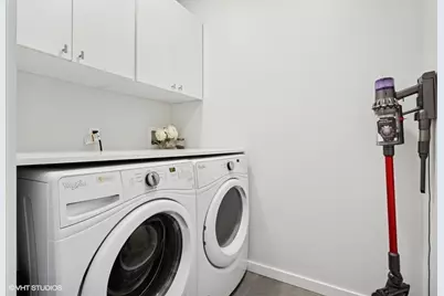 [Address not provided], Chicago, IL 60654 - Photo 44