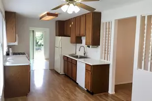 835 Heather Ln, Hoffman Estates, IL 60169 - Photo 2