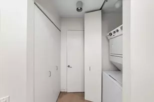 400 N La Salle Dr, Chicago, IL 60610 - Photo 10