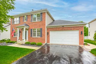 725 Delacourte Ave, Bolingbrook, IL 60490 - Photo 2