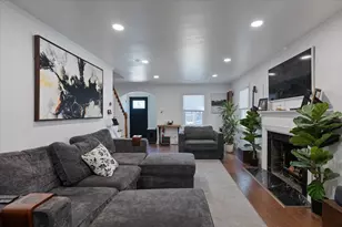 9527 S Damen Ave, Chicago, IL 60643 - Photo 12