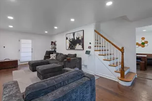 9527 S Damen Ave, Chicago, IL 60643 - Photo 10