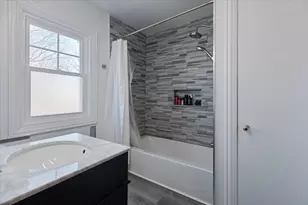 9527 S Damen Ave, Chicago, IL 60643 - Photo 8