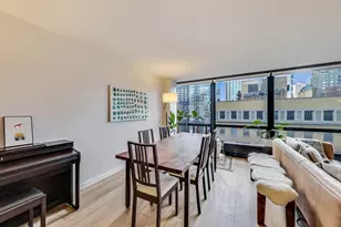 910 N Lake Shore Dr, Chicago, IL 60611 - Photo 10