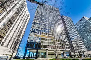 910 N Lake Shore Dr, Chicago, IL 60611 - Photo 2