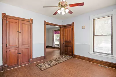 822 Dekalb Avenue, Sycamore, IL 60178 - Photo 2