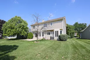 629 Dogleg Ln, Bartlett, IL 60103 - Photo 36