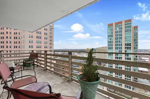 5601 N Sheridan Rd, Chicago, IL 60660 - Photo 12