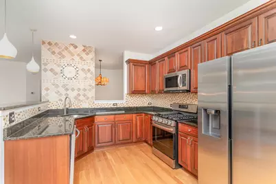 7500 Laramie Avenue, Skokie, IL 60077 - Photo 8