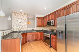 7500 Laramie Ave, Skokie, IL 60077 - Photo 8