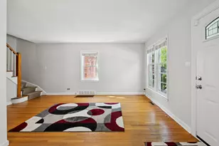 4631 N Lawler Ave, Chicago, IL 60630 - Photo 2