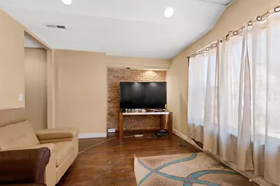 5941 W Chicago Avenue, Chicago, IL 60651 - Photo 12