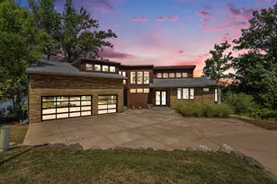 68448 Beechwood Dr, Dowagiac, MI 49047 - Photo 1