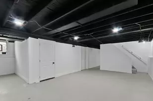 10037 S State St, Chicago, IL 60628 - Photo 12