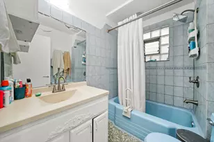 4943 S Marshfield Ave, Chicago, IL 60609 - Photo 32