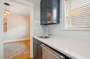 [Address not provided], Evanston, IL 60202 - Photo 12