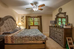 1201 Pinetree Ln, Bartlett, IL 60103 - Photo 16