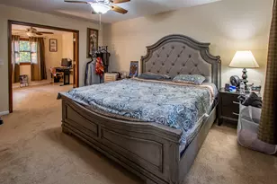 1201 Pinetree Ln, Bartlett, IL 60103 - Photo 18