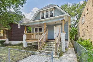 11922 S Perry Ave, Chicago, IL 60628 - Photo 2