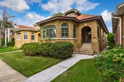 6739 N Rockwell Street, Chicago, IL 60645 - Photo 2