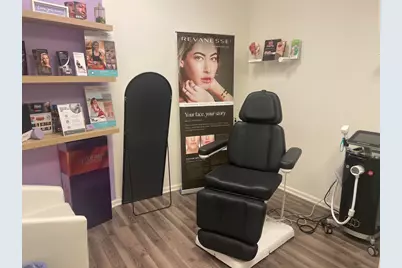 7020 Huntley Road #8, Carpentersville, IL 60110 - Photo 10