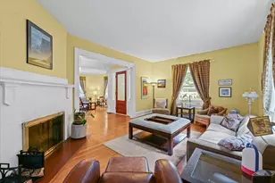 1018 W Church St, Champaign, IL 61821 - Photo 10