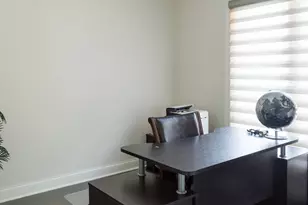 1052 Margret St, Des Plaines, IL 60016 - Photo 16