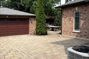 1052 Margret St, Des Plaines, IL 60016 - Photo 38