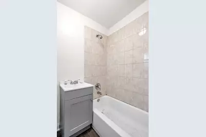 7653 S Bishop Street, Chicago, IL 60620 - Photo 8