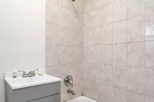 7653 S Bishop St, Chicago, IL 60620 - Photo 8